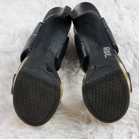 Jessica Simpson | Black & Gold Heels - Picture 4 of 5